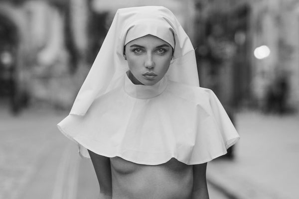 Naughty Nuns (Shameless & A posteriori) - Arkadiy Kurta