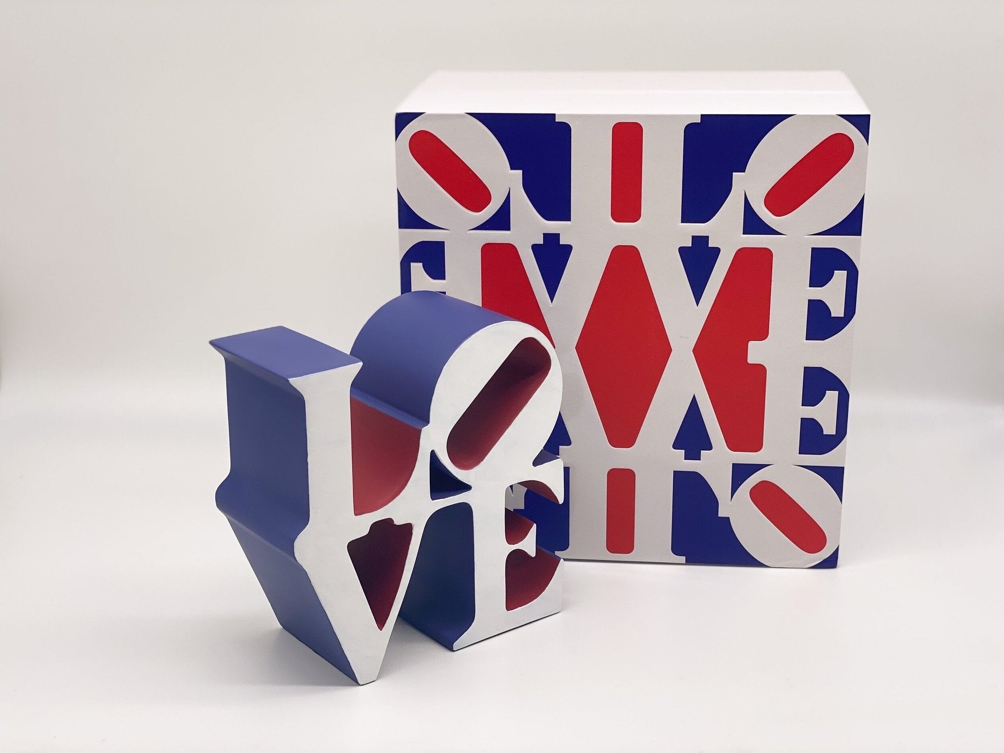 Classic Love (Blue, red, white) - Robert Indiana