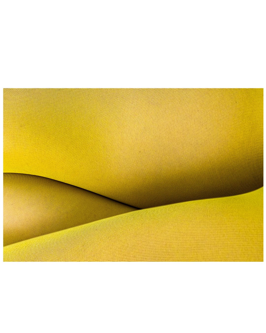 Legs #3 - Mimmi Moretti