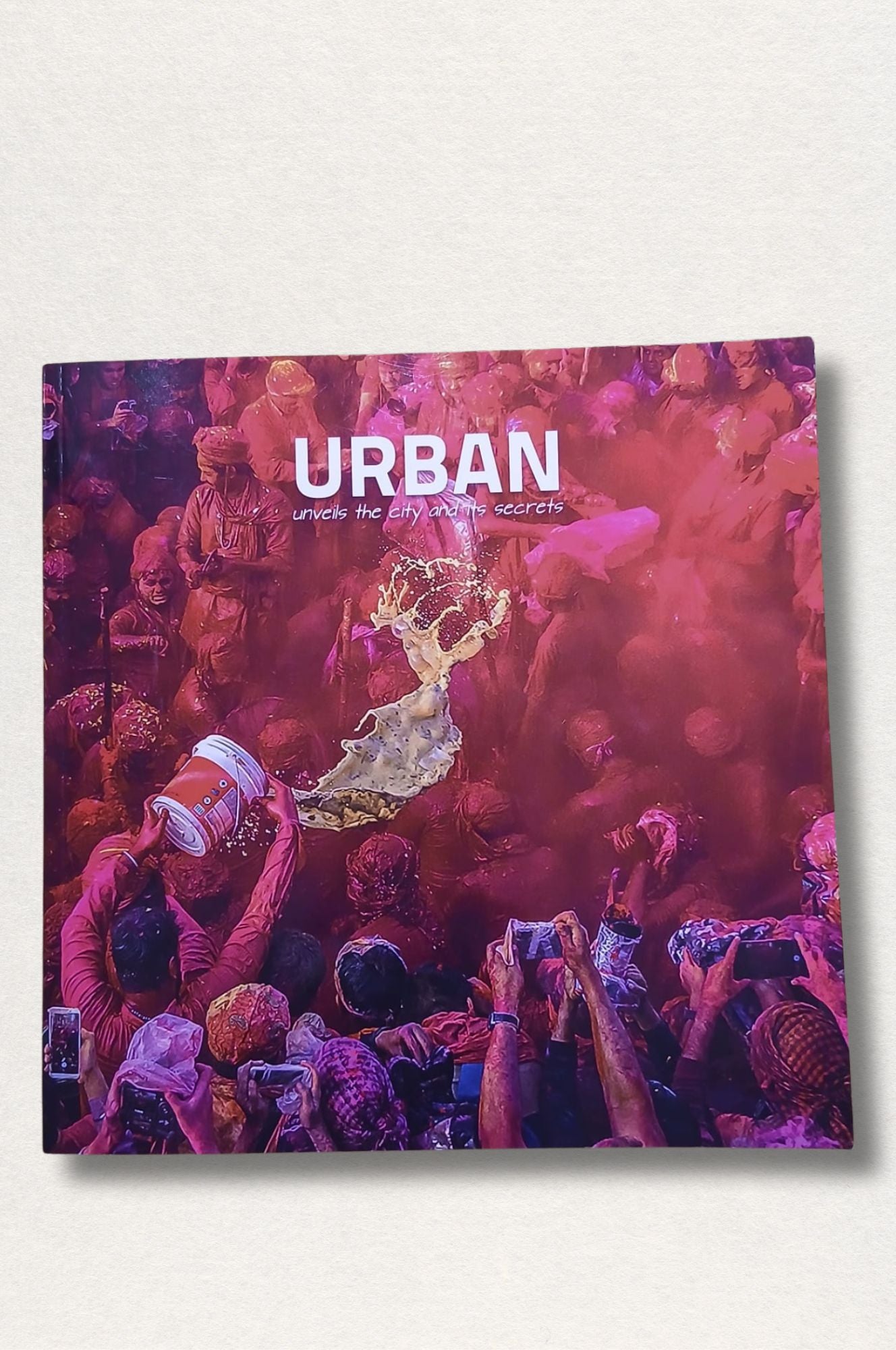 URBAN - Unveils the city and its secret