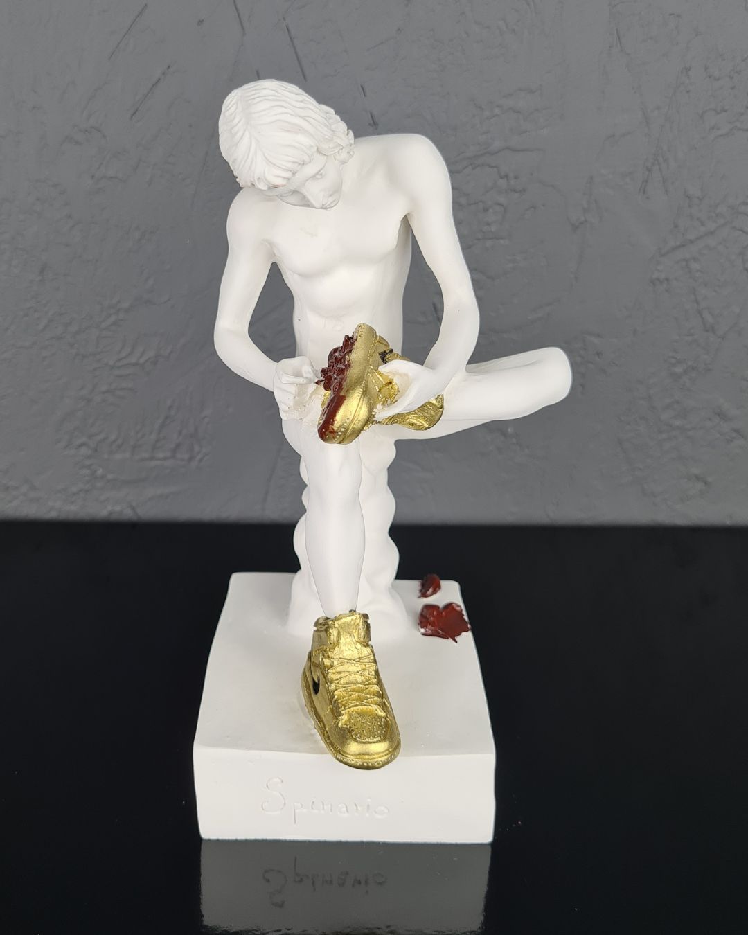 Spinario - Gold shoes - Santicri