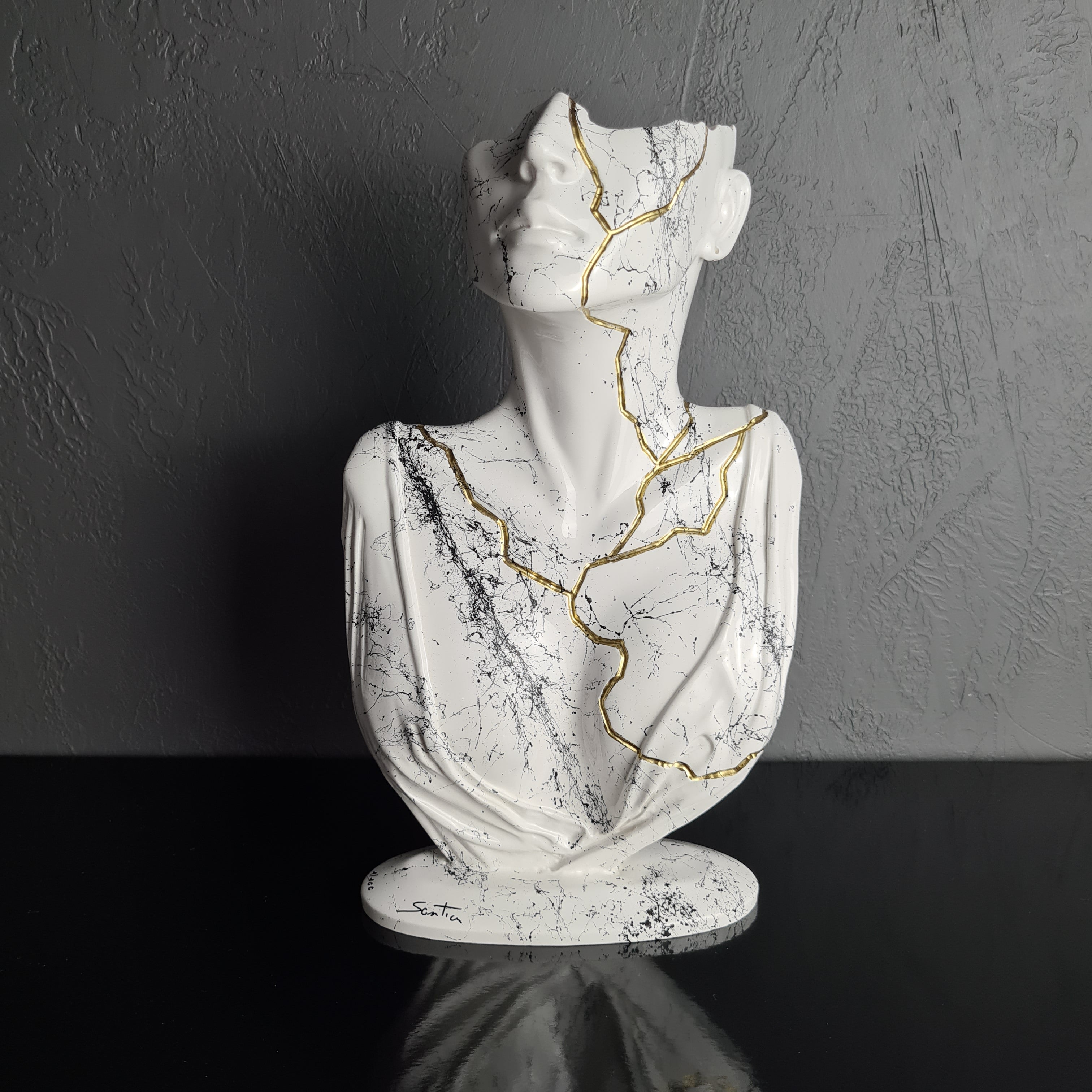 Tired face White- Santicri