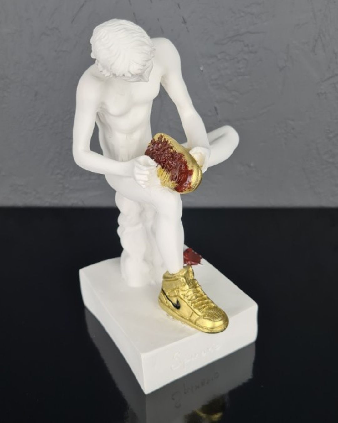 Spinario - Gold shoes - Santicri
