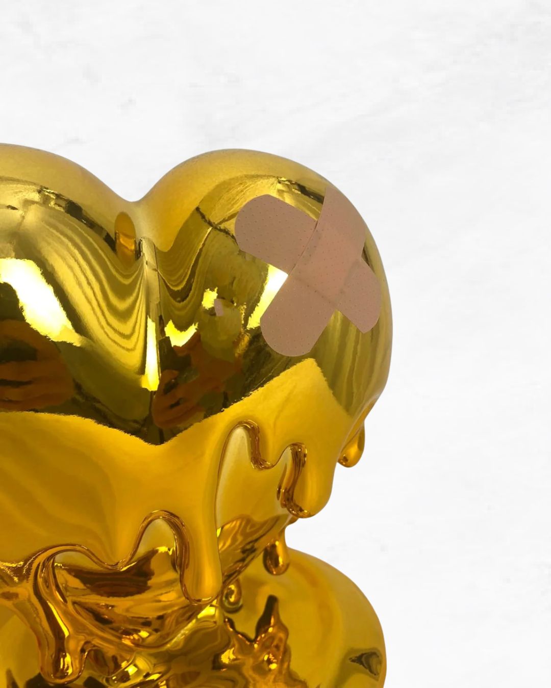 Take My Heart Big (Gold) Sagrasse