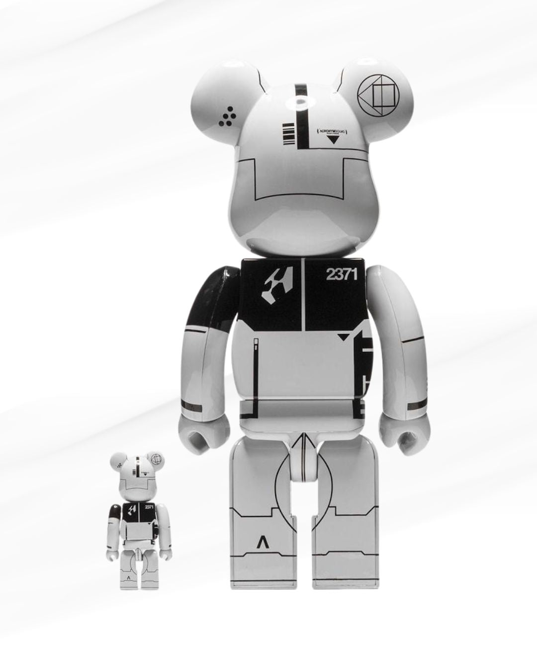 Acronym white chrome 100% 400% - Bearbrick