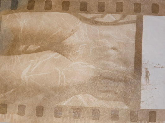 Lady Relaxing - Nude sunbather on Porquerolles beach