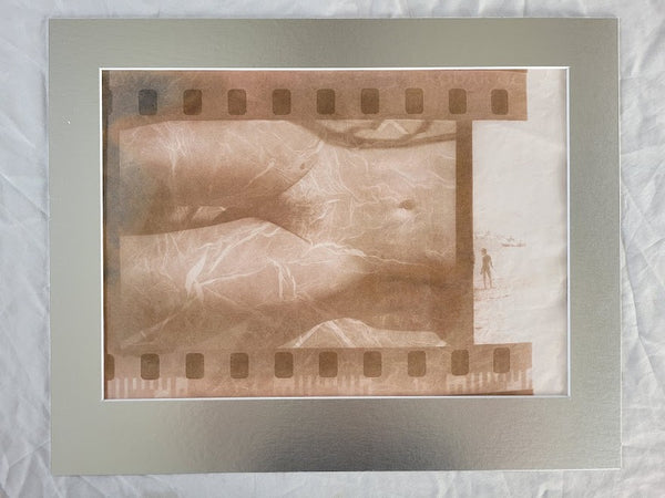 Lady Relaxing - Nude sunbather on Porquerolles beach