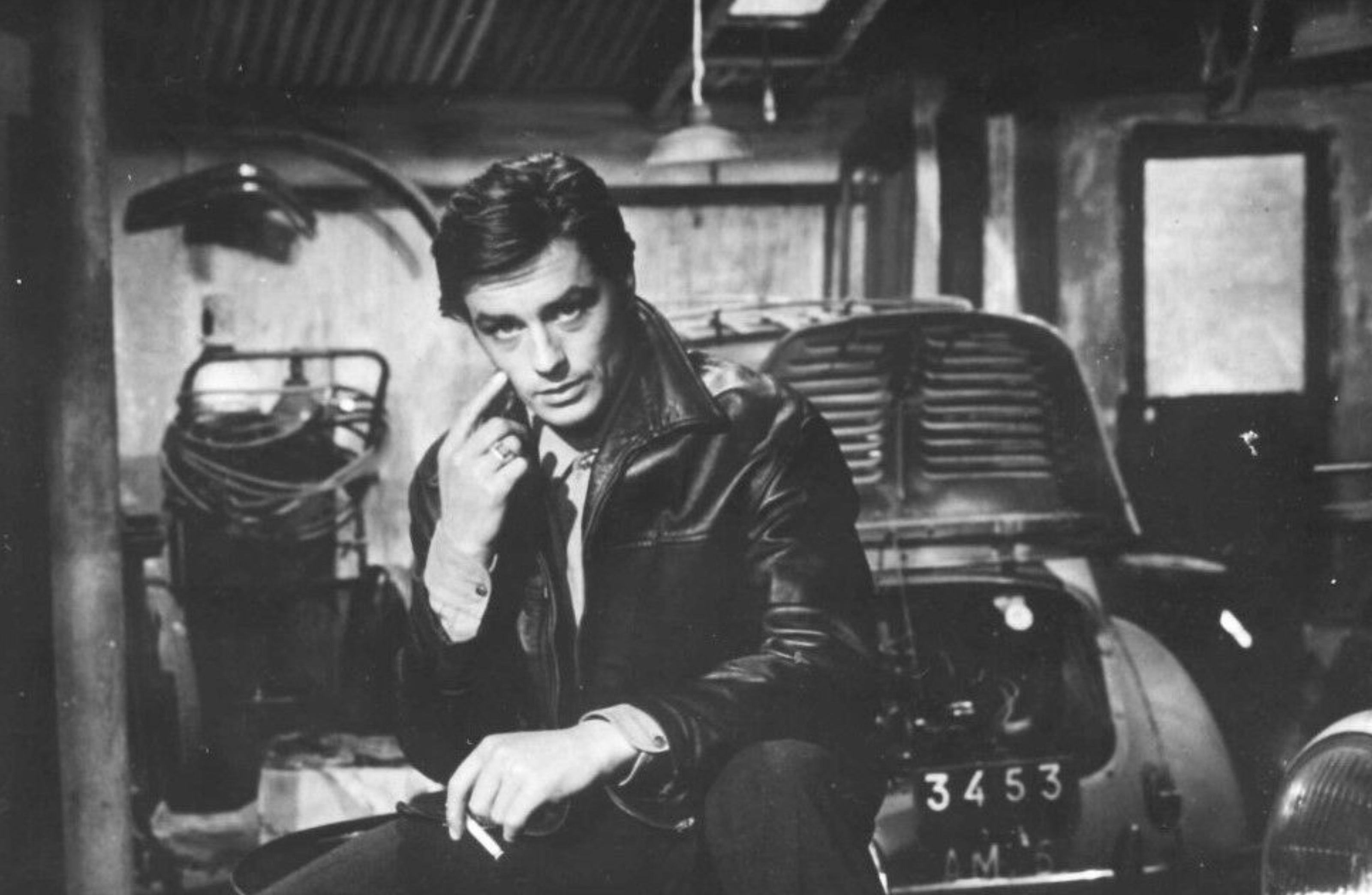 Alain Delon - Melodia in Cantina