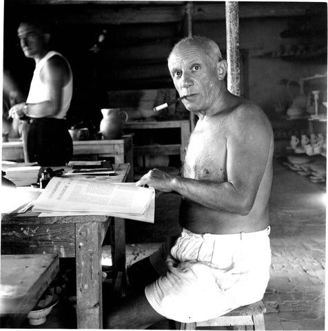 Picasso in his studio at Vallauris - Roger Viollet