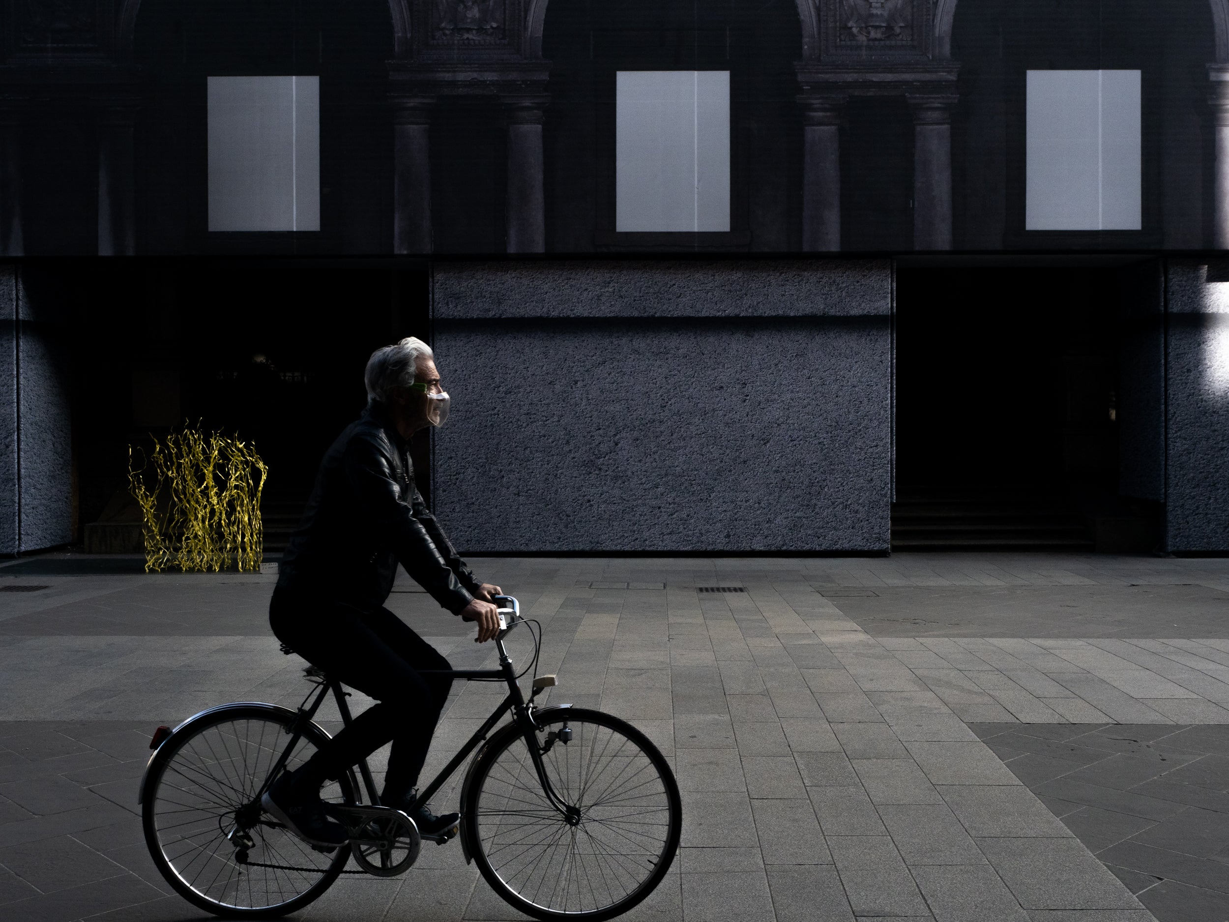 In bicicletta (By bike)