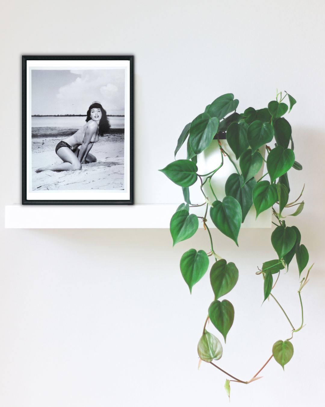 Pin-Up Bettie Page - Bunny Yeager