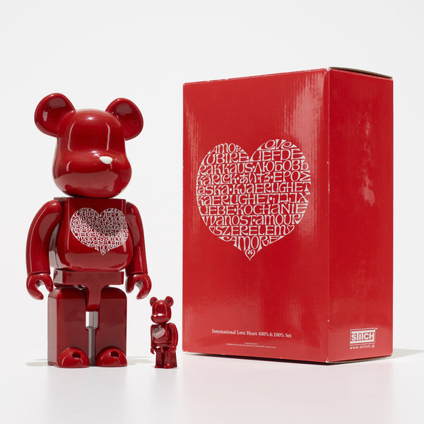 Alexander Girard “International Love Heart” 400% & 100% - Bearbrick